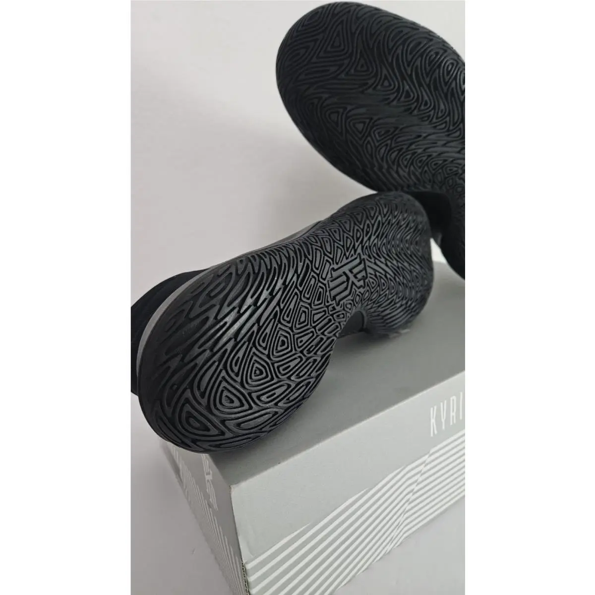 Nike shoes - Nike Kyrie Flytrap 5 - Kyrie Flytrap - CZ4100-004 - Black 7