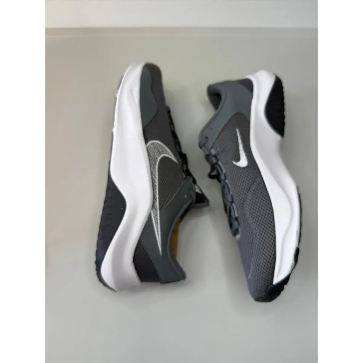 Nike shoes - Legend Essential 3 NN - Legend Essential - Gray 3