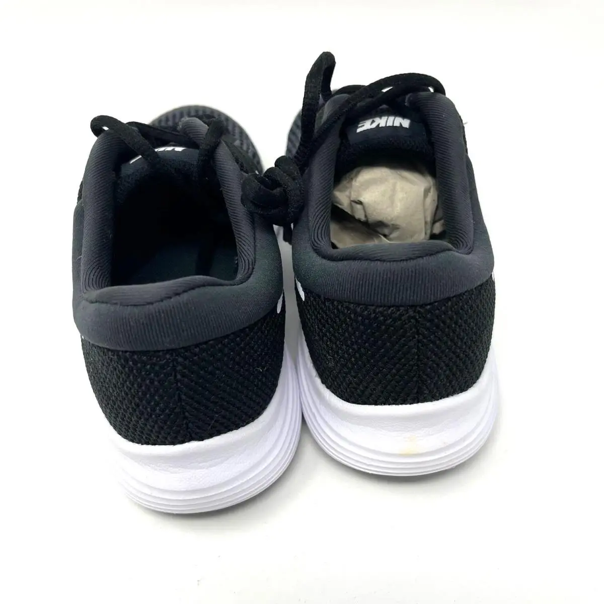 Nike shoes - Nike Revolution 4 - Revolution - Black 1