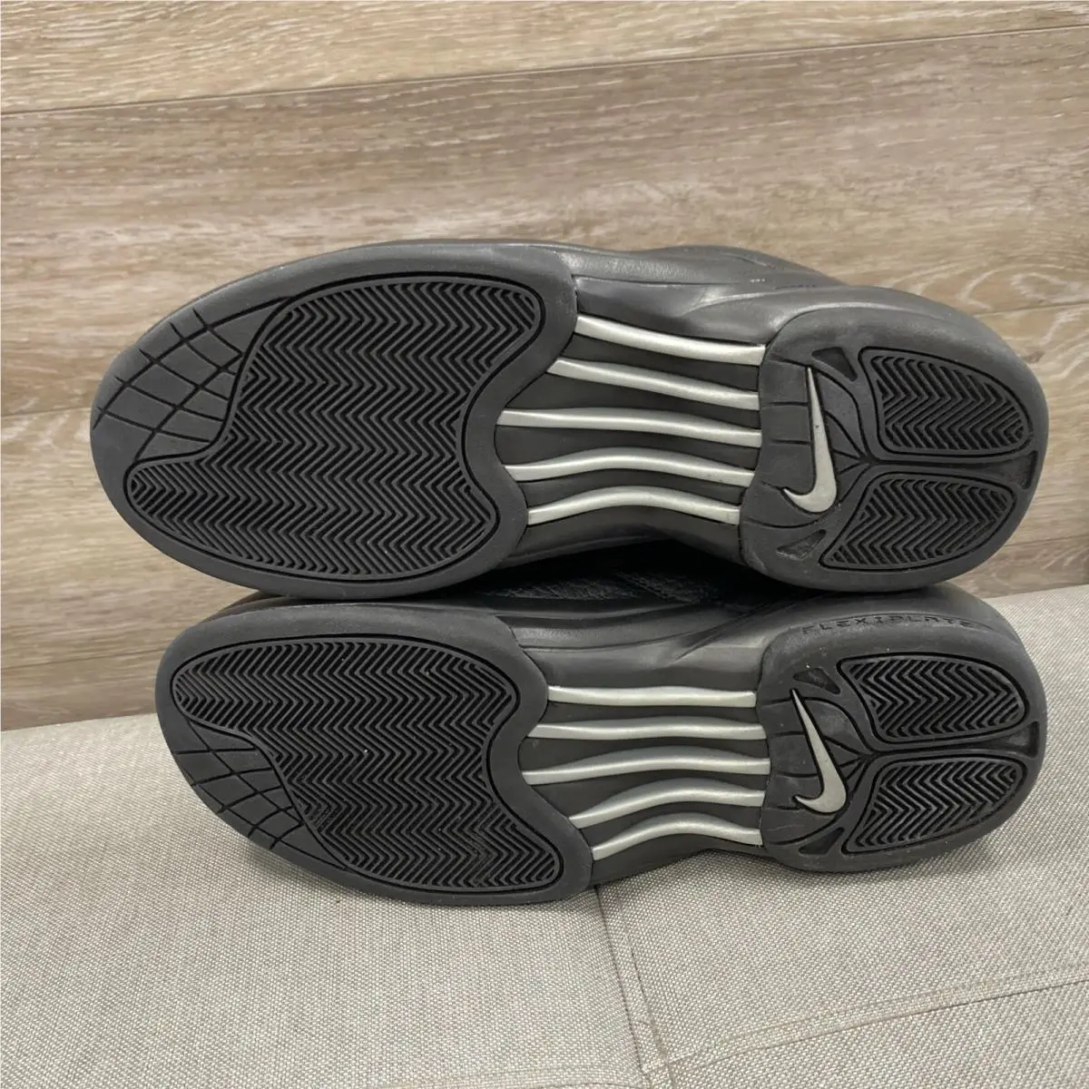 Nike shoes - Nike Air 2 - Air - 305517-002 - Black 6