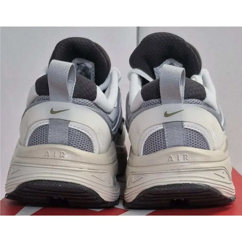 Nike shoes - Nike Air Max Bliss - Air Max Bliss - Gray 4