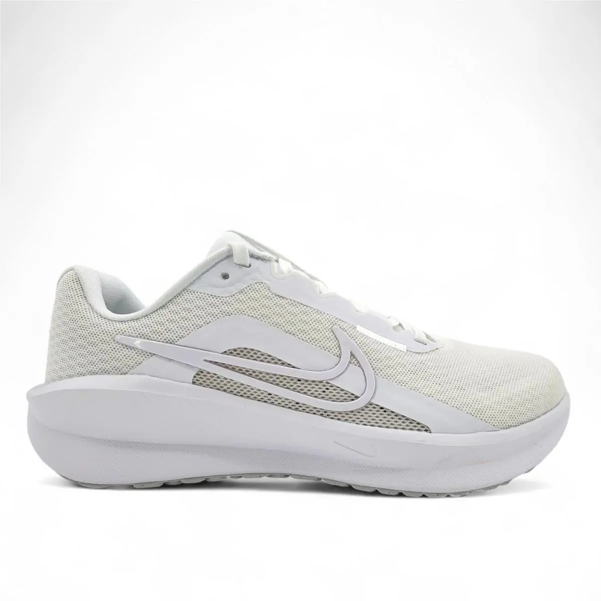 Nike Downshifter 13 Road Running Shoes Womens 8 Platinum Tint Sneaker