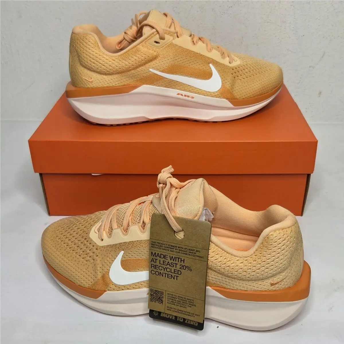 Nike Air Winflo 11 Womens 9 Orange Running Athletic Shoes Comfort FJ9510 700