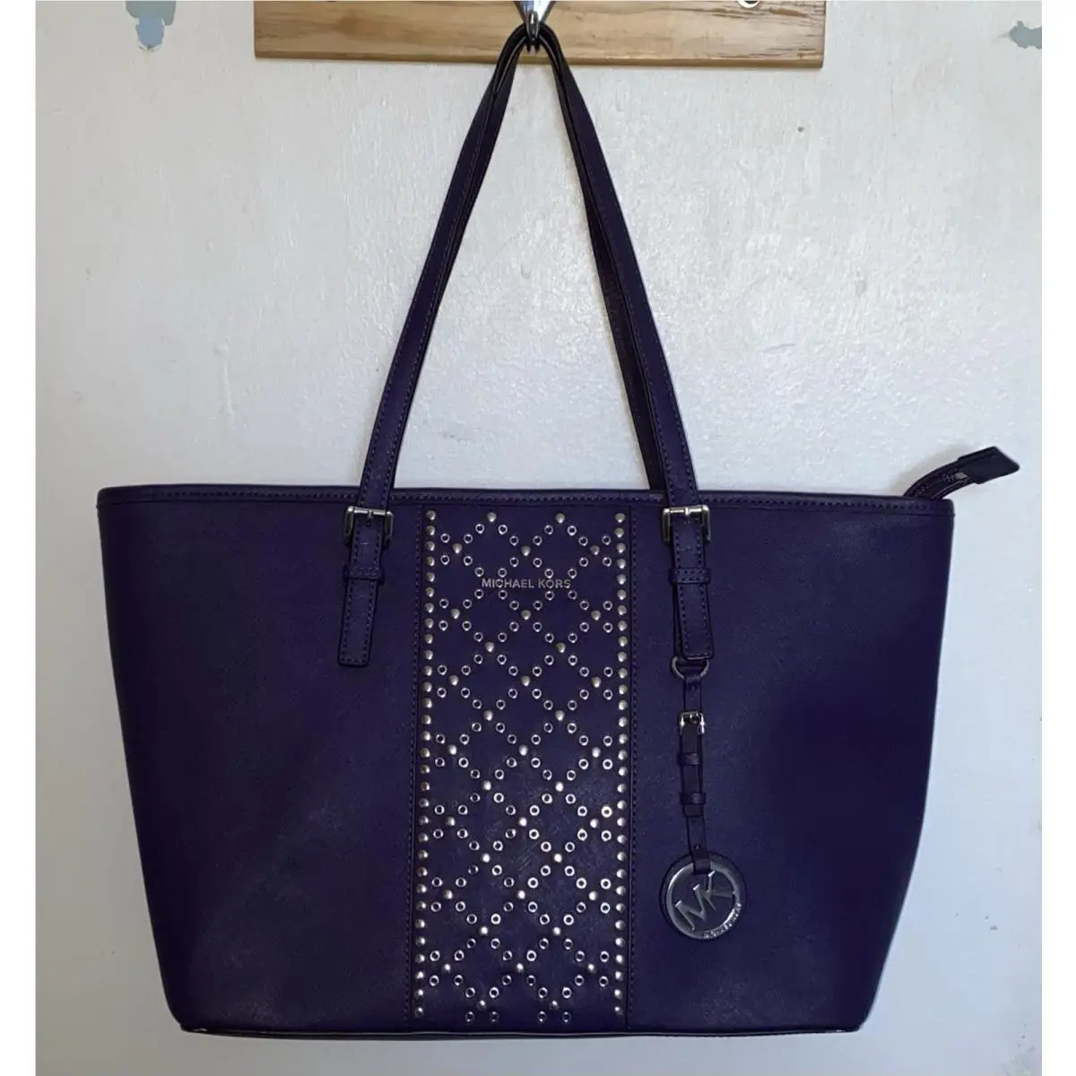 Michael Kors Women`s Purple Saffiano Leather Jet Set Tote
