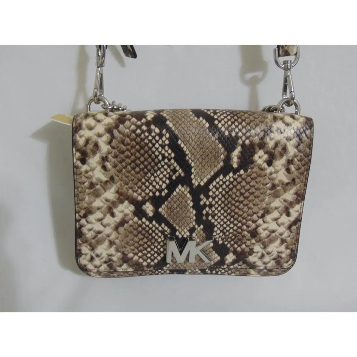 Kors Mott Chain Swag Shoulder Bag WW801
