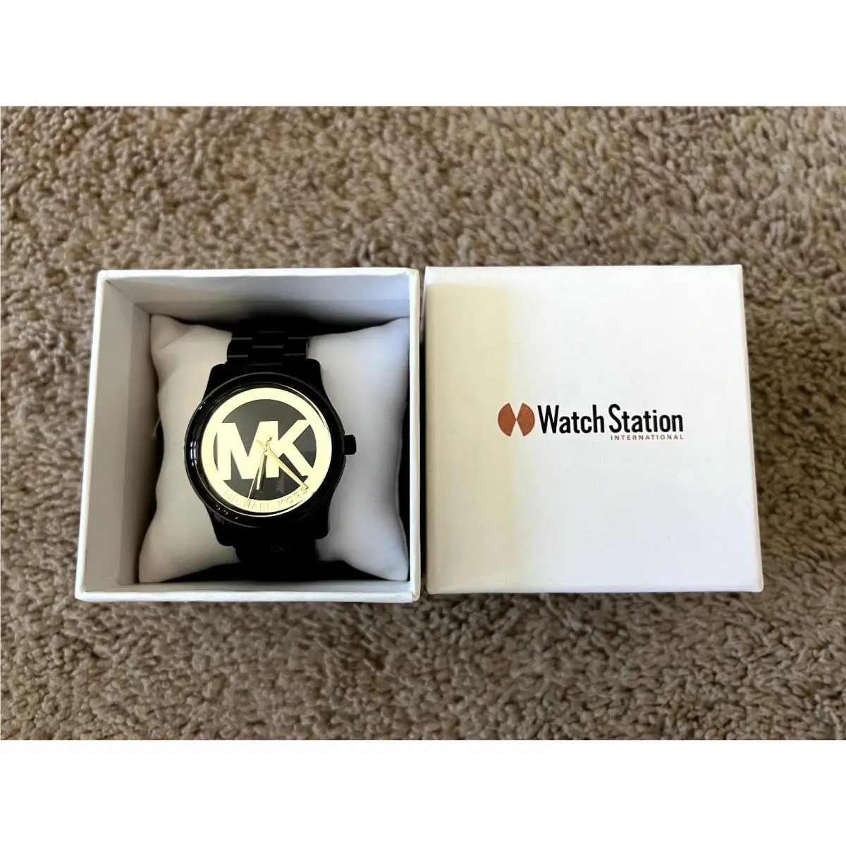 Michael Kors MK6057 - Runway Black and Gold Dial Black Ion-plated
