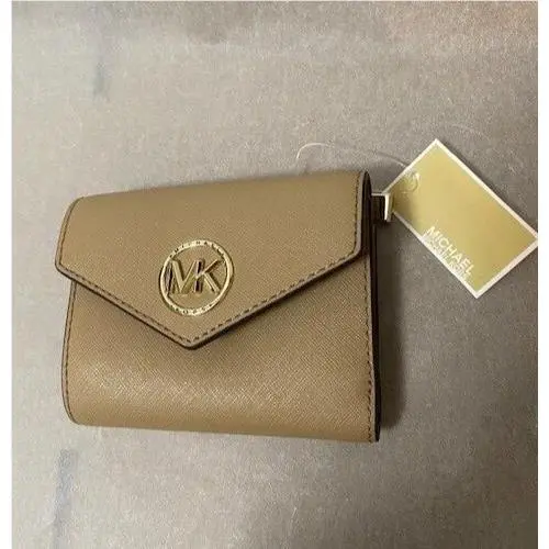 Michael Kors Carmen Medium Leather Envelope Trifold Wallet Camel