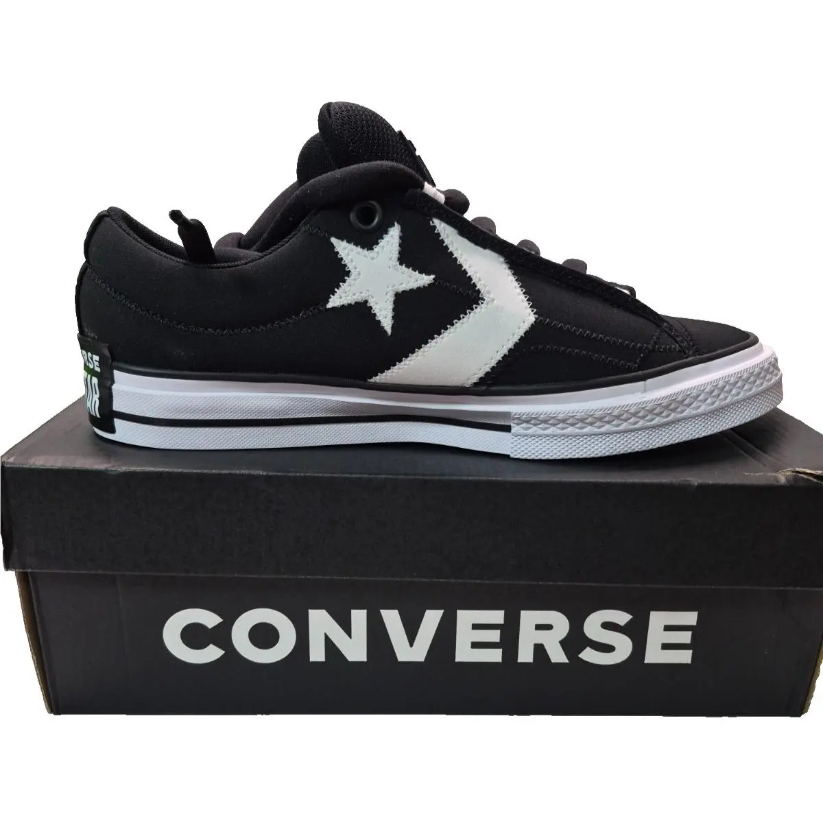 Converse Unisex Star Player 76 Puff Low Top Sneaker Black/white M9.5 W11