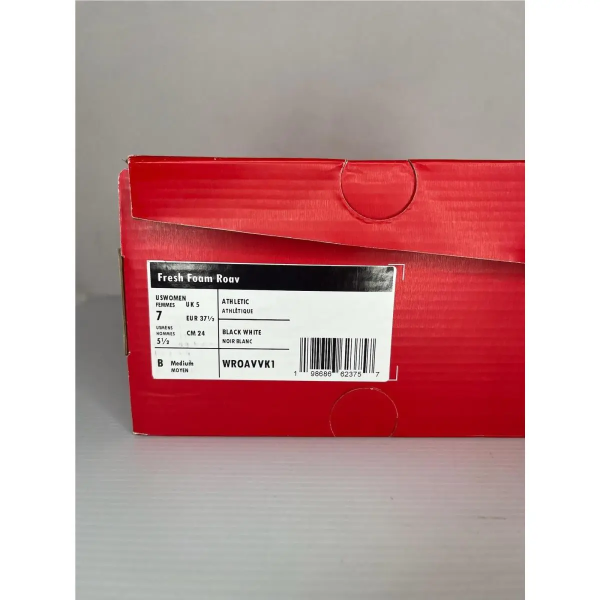 New Balance shoes - New Balance Fresh Foam Roav - Black 6