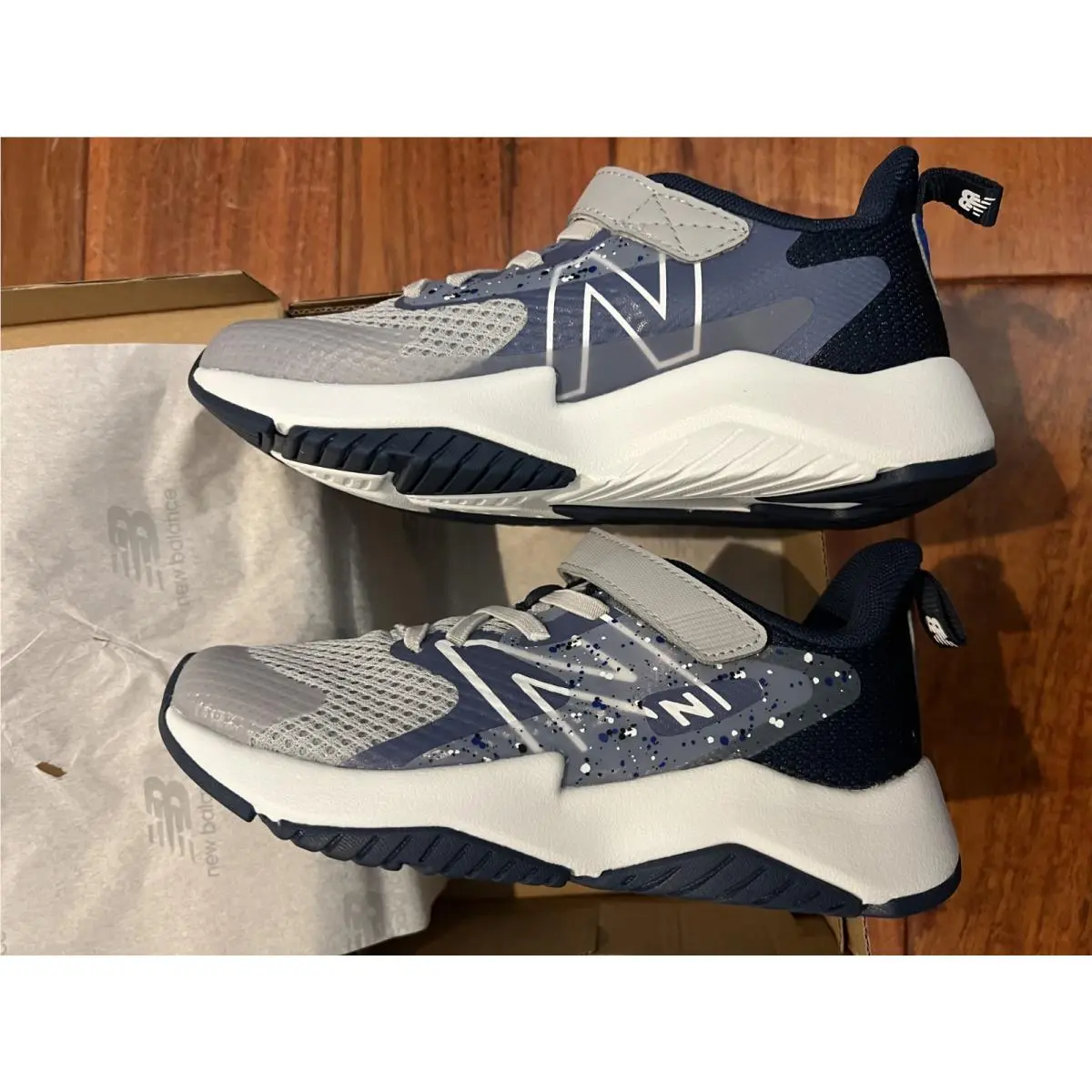 New Balance Kids Rave Run v2 Bungee Lace with Top Strap US Kids Size 1