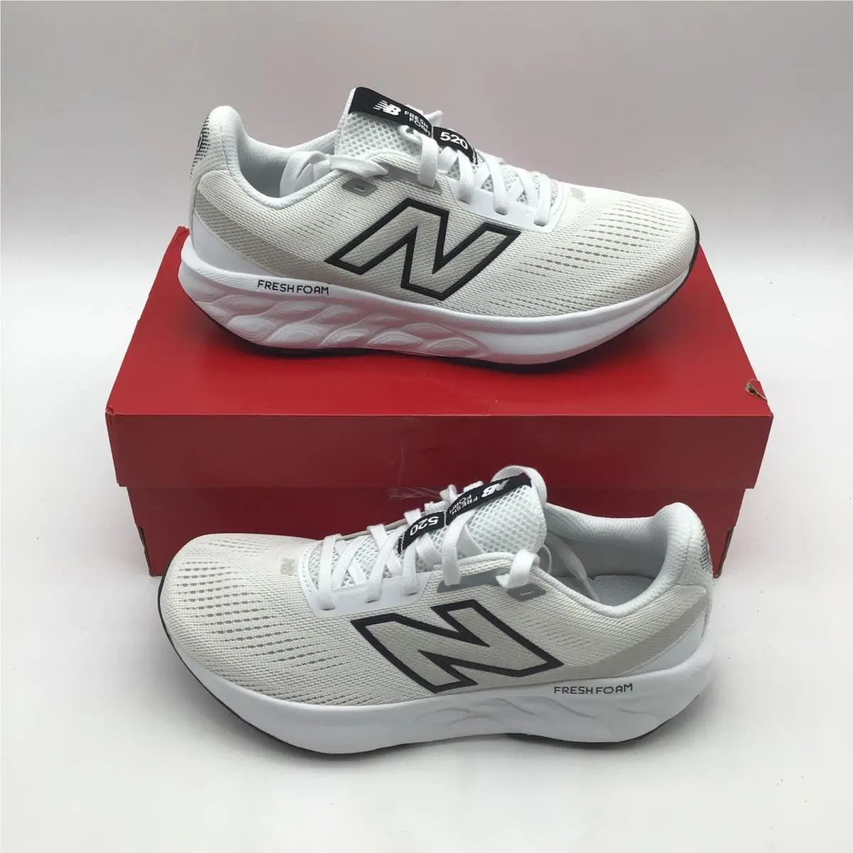 New Balance Fresh Foam 520 v9 Womens Running Shoes White W520CW9 Size 7.5 New