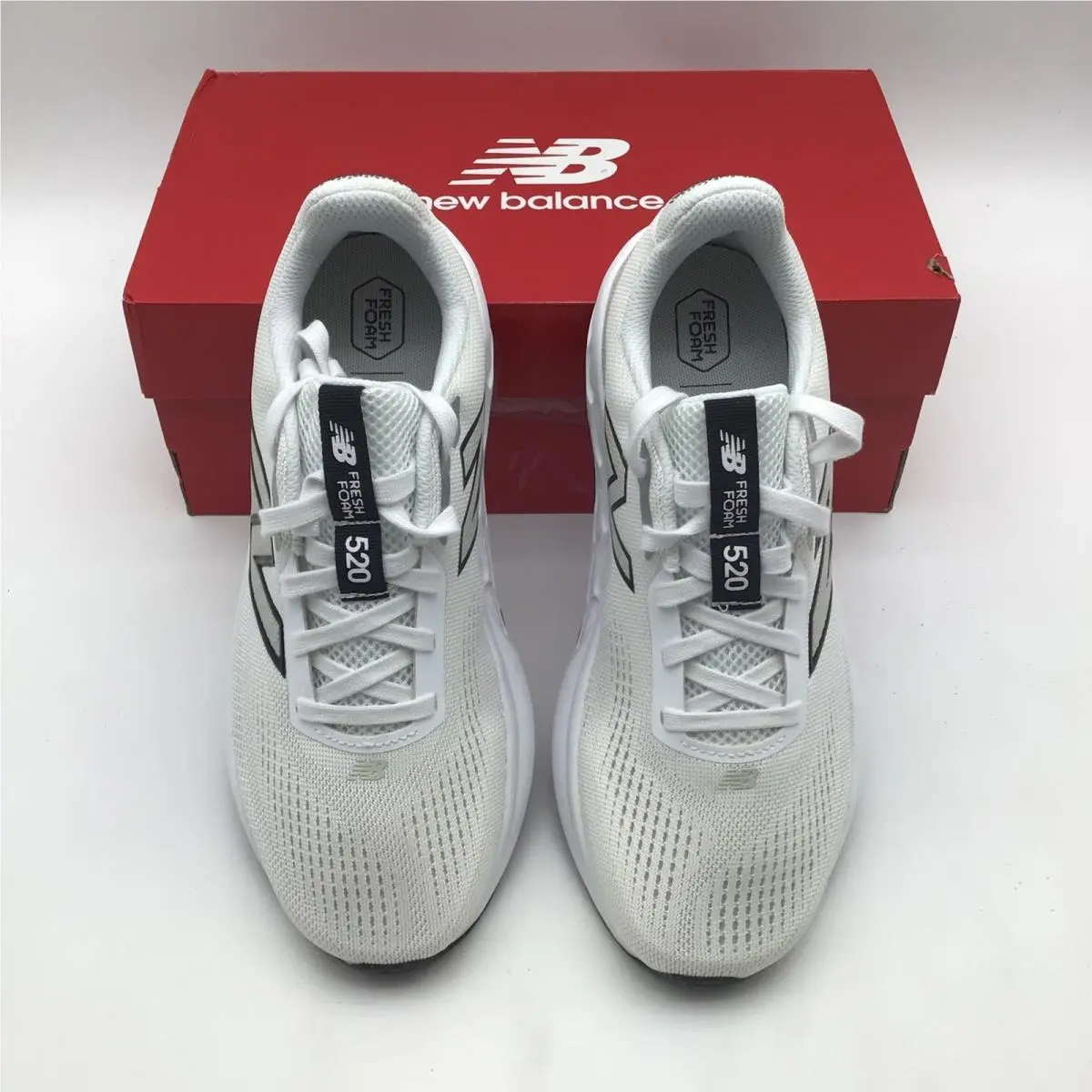 New Balance shoes - New Balance Fresh Foam 520 v9 - White 1