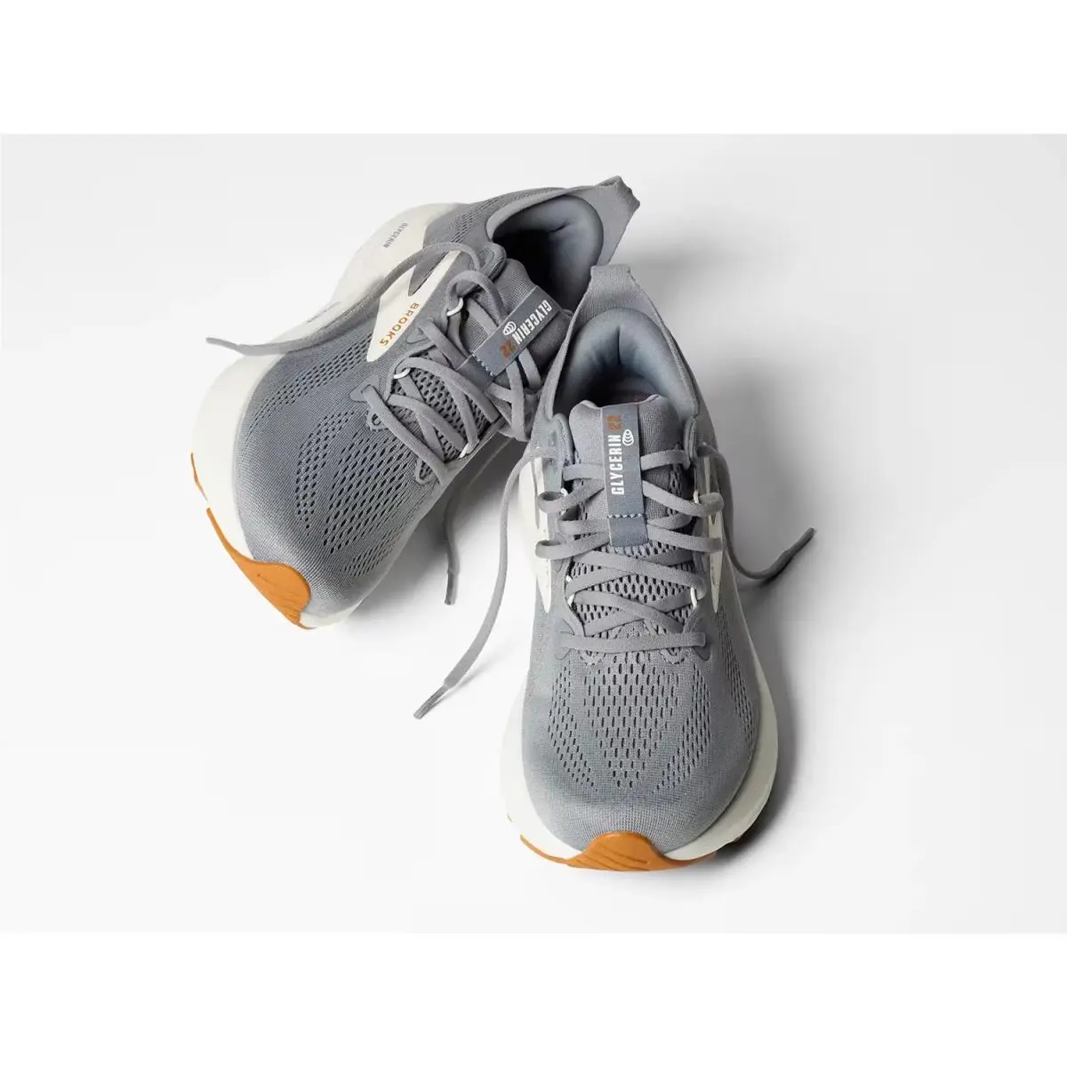Brooks shoes - Grey/White 6