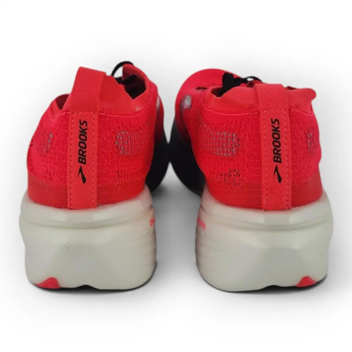 Brooks shoes - As Pictured 3
