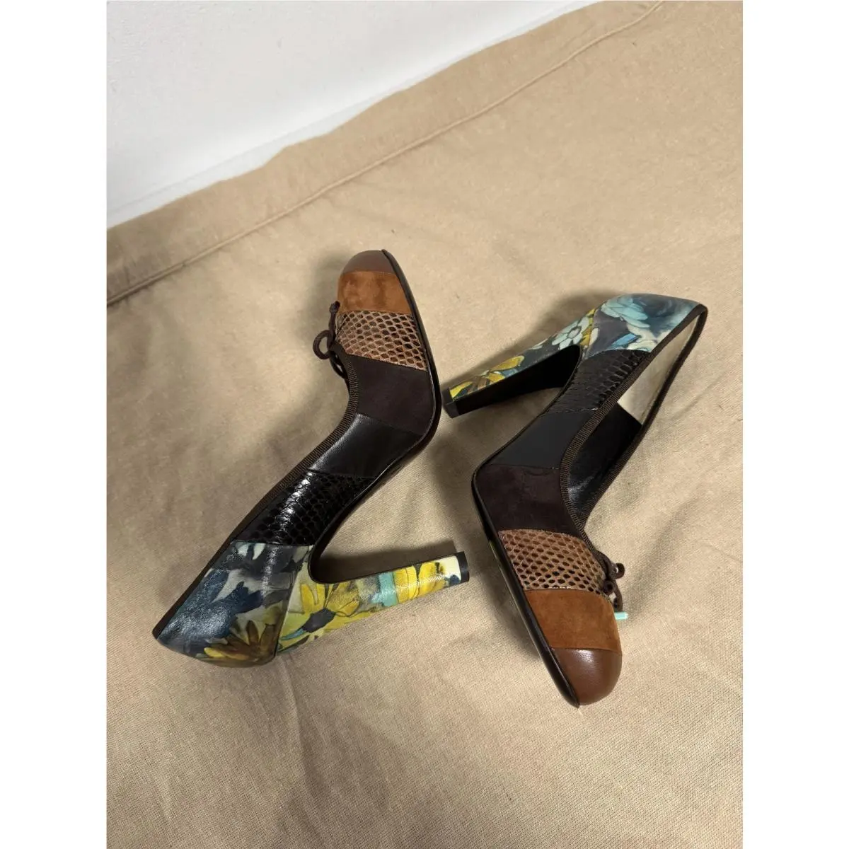 D G Dolce Gabbana Shoes Womens Size 38.5 Brown Floral Pumps Made in Italy
