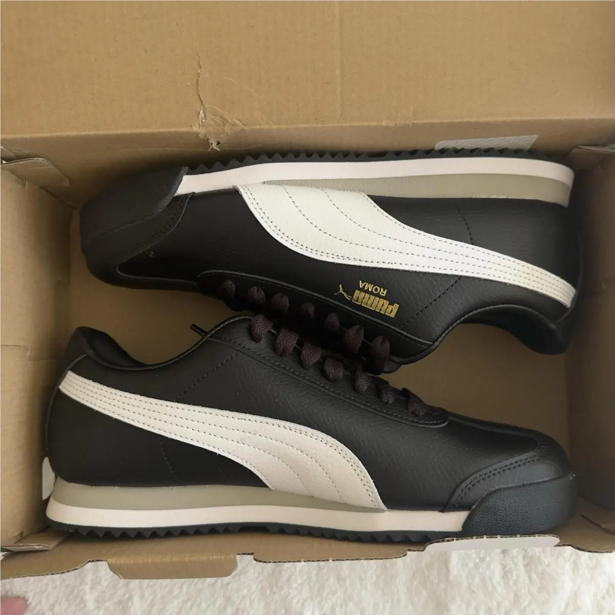 Puma shoes - PUMA Roma - Roma - 396868-02 - Black 3