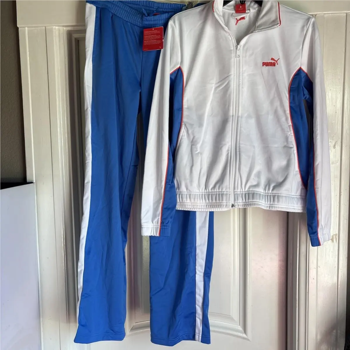 Puma clothing - Red 2