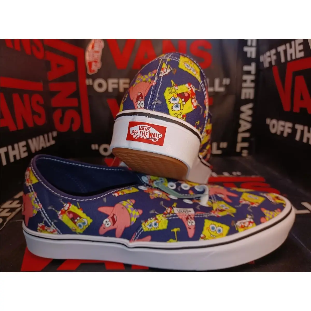 Vans Comfycush Authentics Spongebob Navy Casual --- VN0A3WM7YZ1