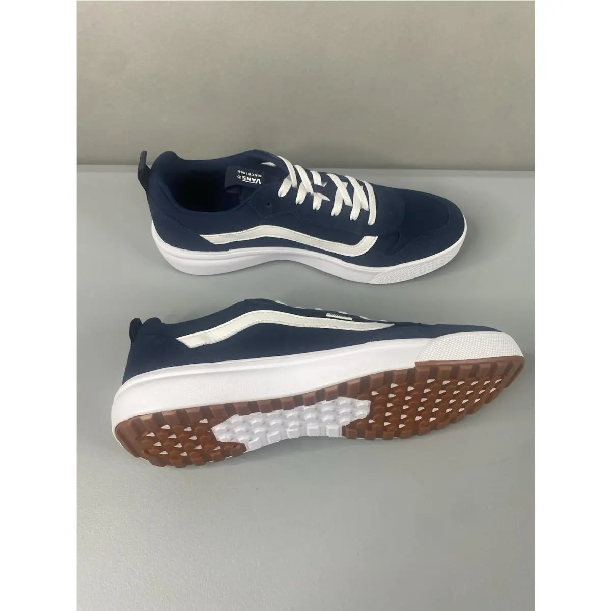 Vans shoes - VANS Range - Range - VNOOOCY1NAV - Blue 2