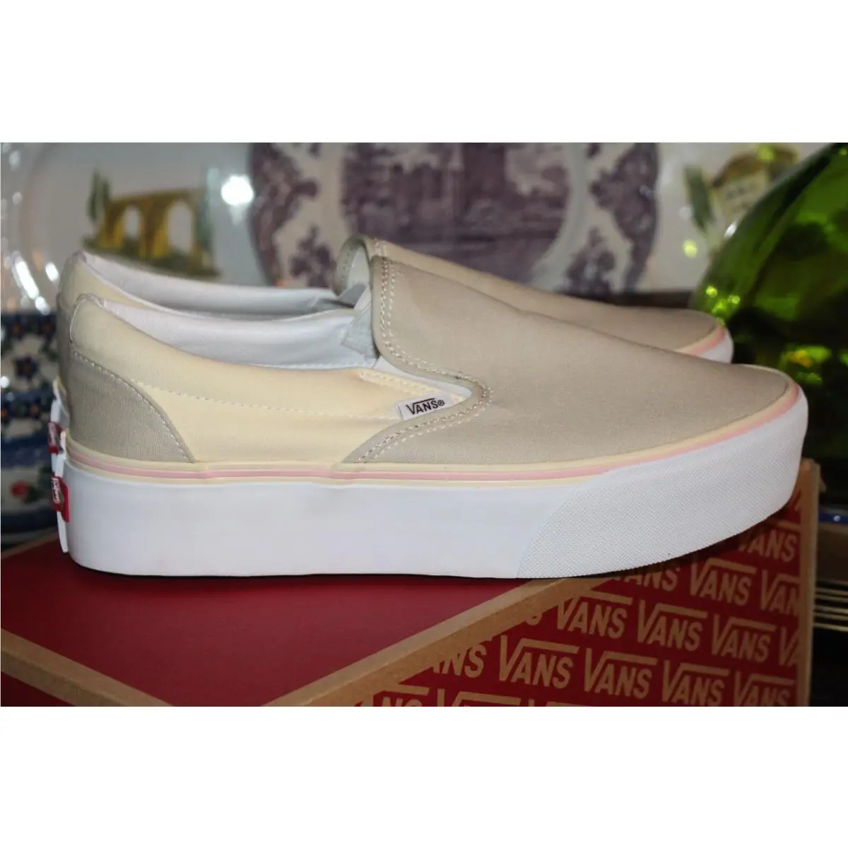 Vans shoes - VANS Classics - Classics - Beige 1