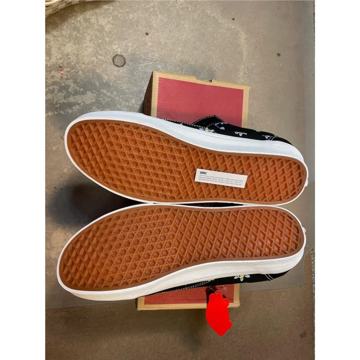 Vans shoes - VANS Old Skool - Old Skool - VN0A5JMIY23 - Multicolor 1