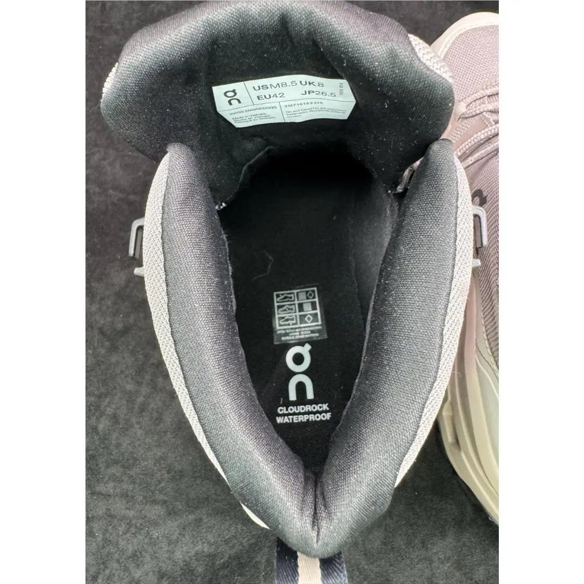 On-Running shoes - Cloudrock - Cloudrock - 3MF10163318 - Cinder/Desert (UPC: 7615537234663) 8