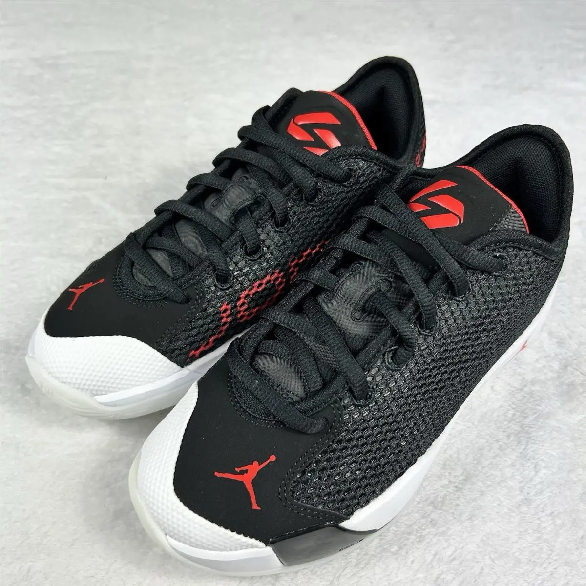Nike shoes - Jordan Luka 77 Gs - Luka - Ih0573001 - Black (UPC: 0198726385683) 2