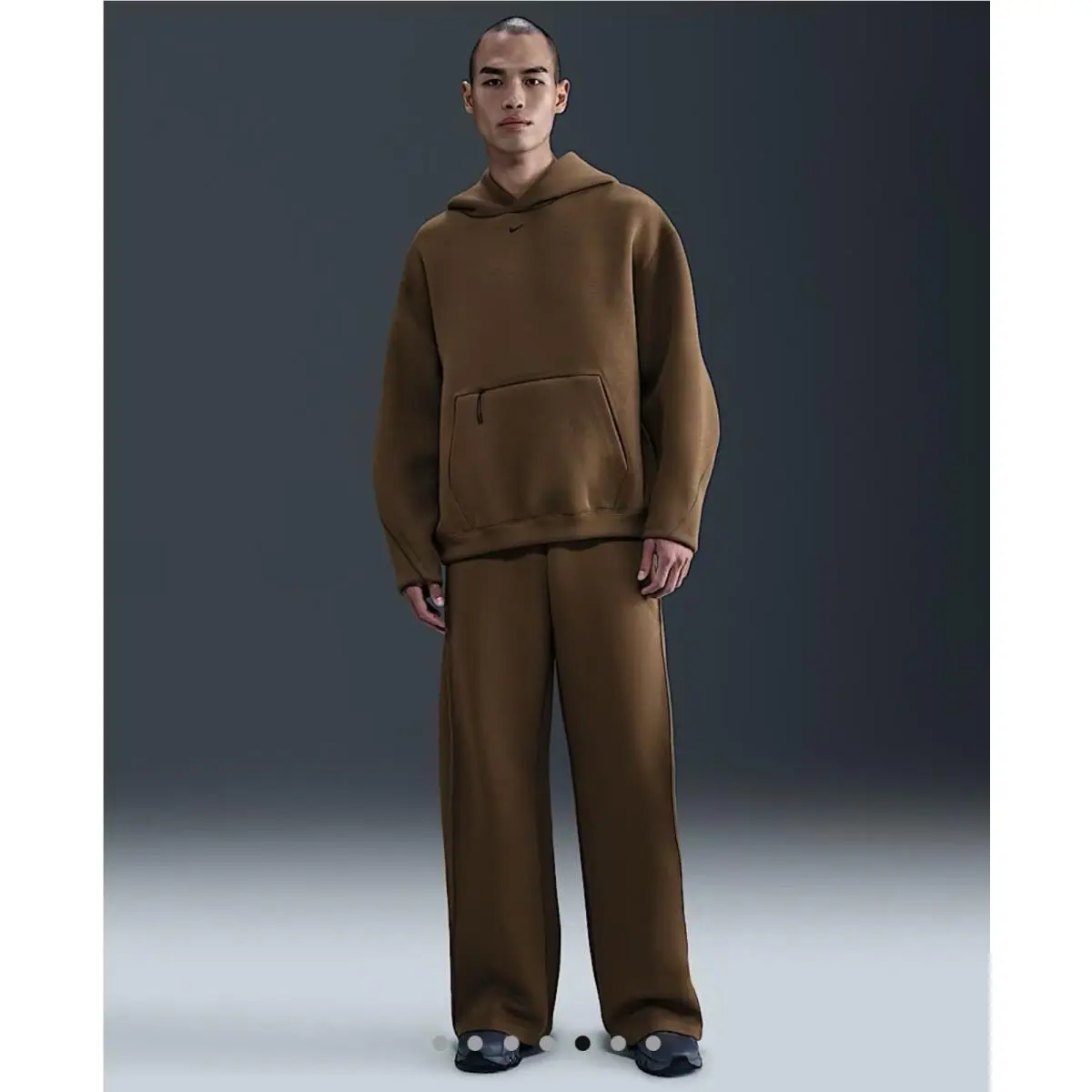 Nike clothing - Brown 7
