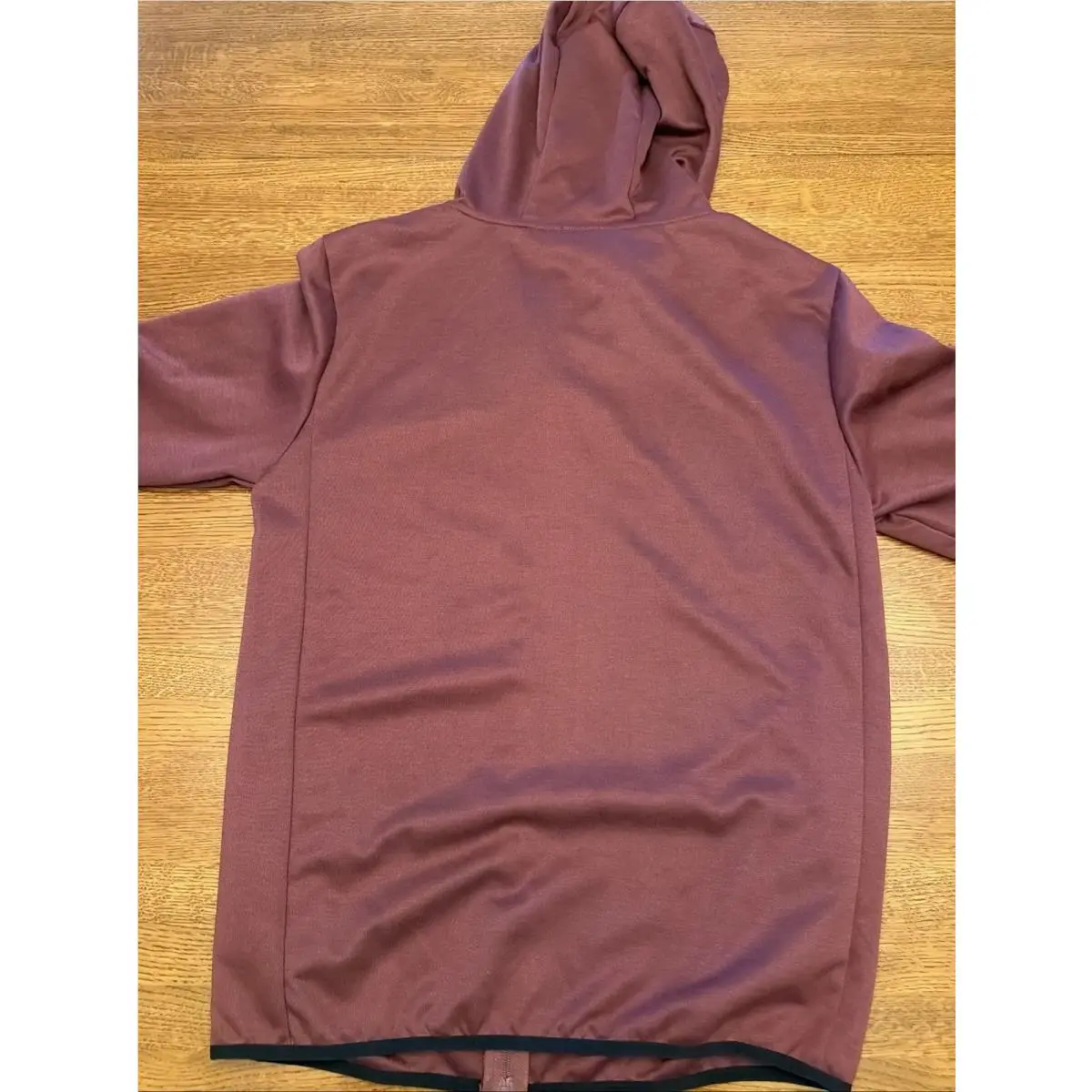 Nike clothing - Burgundy 9