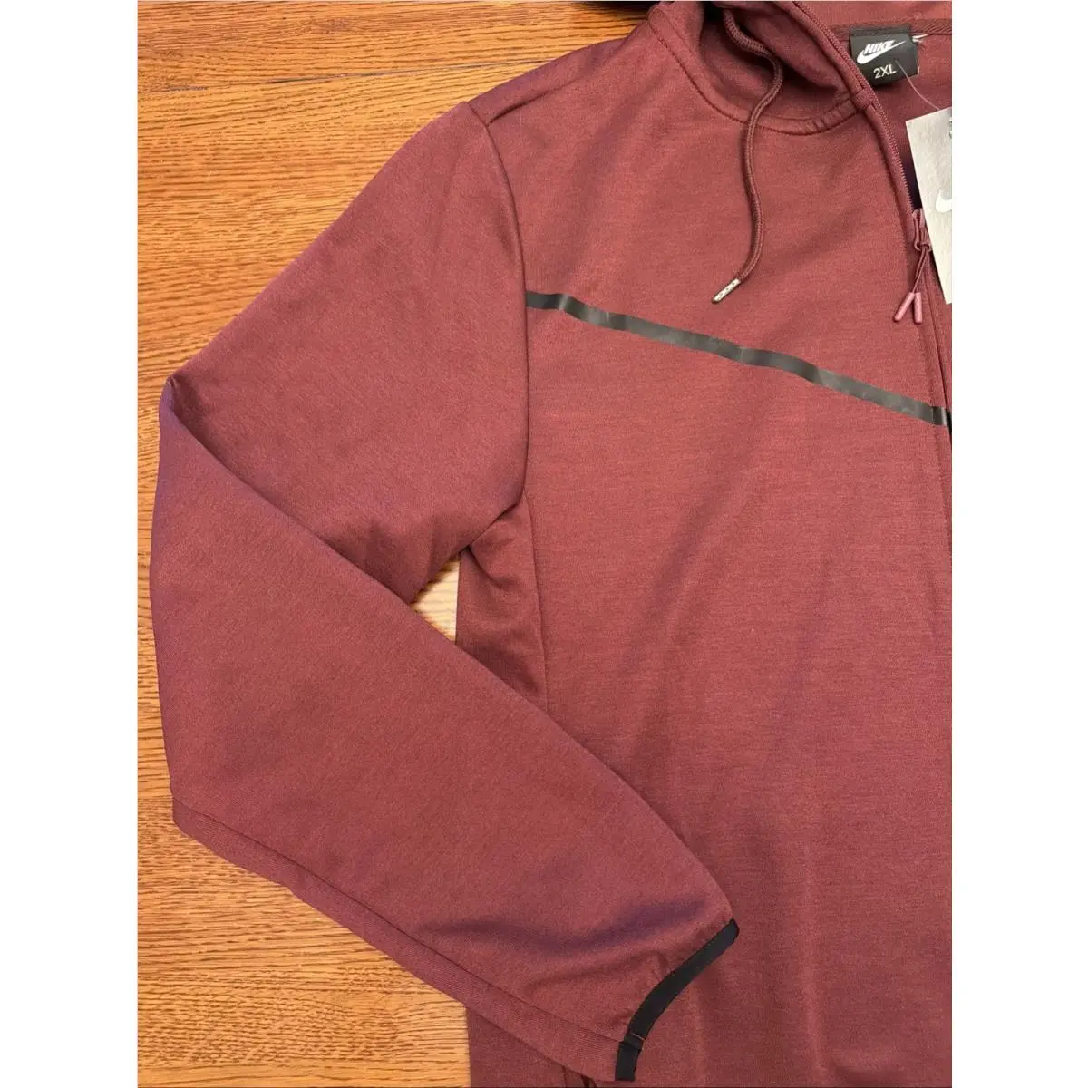 Nike clothing - Burgundy 3