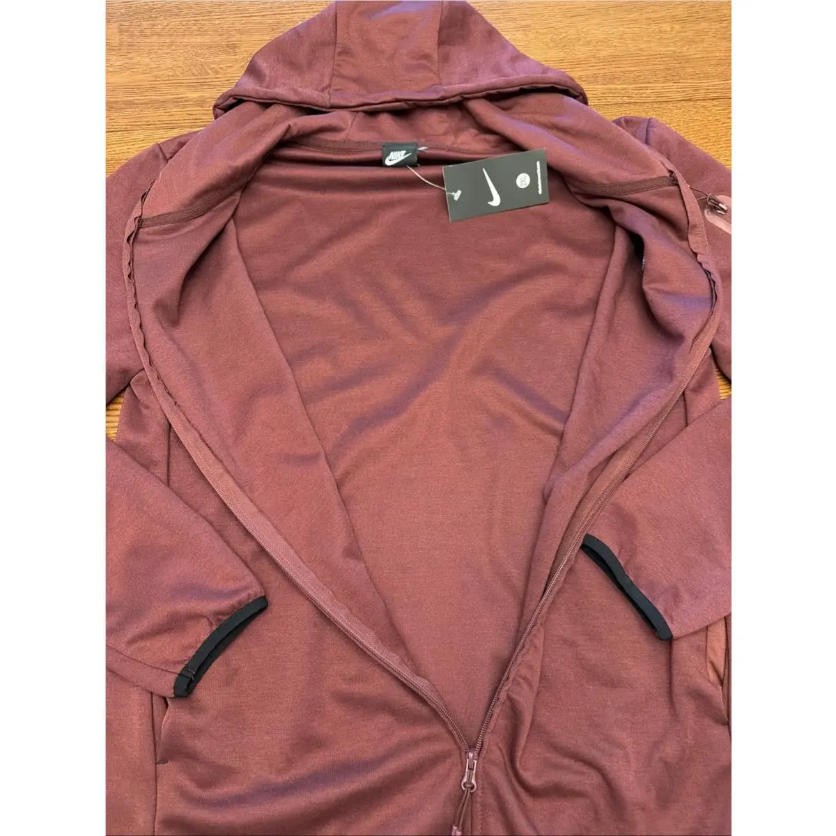 Nike clothing - Burgundy 6