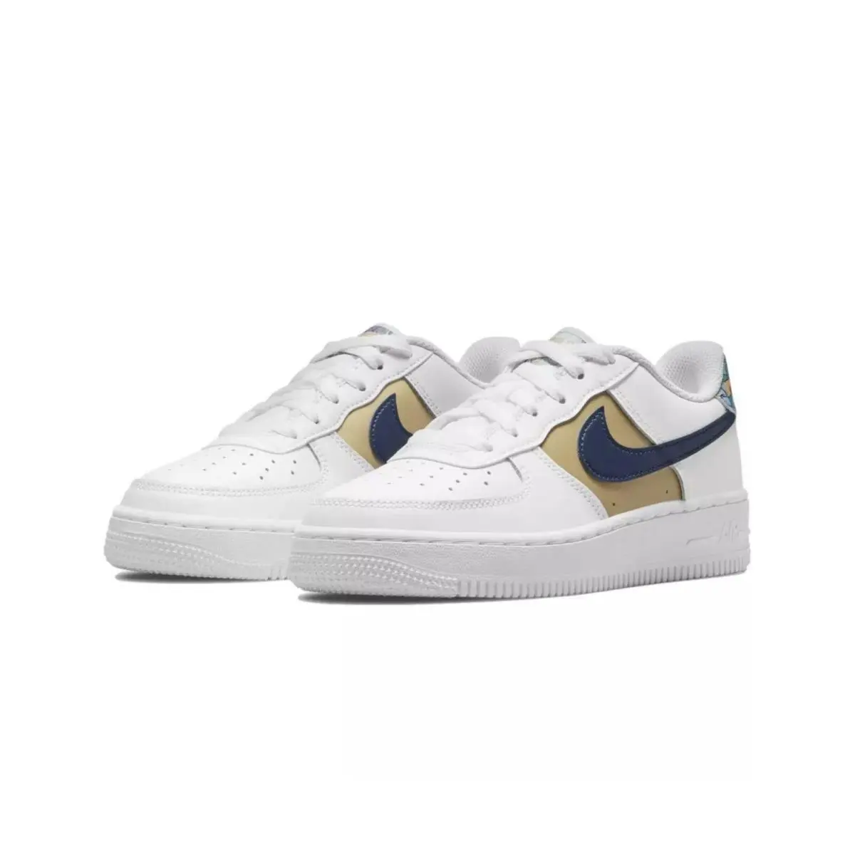 Nike shoes - DM3089-100 - DM3089-100 - White (UPC: 0195239330711) 0