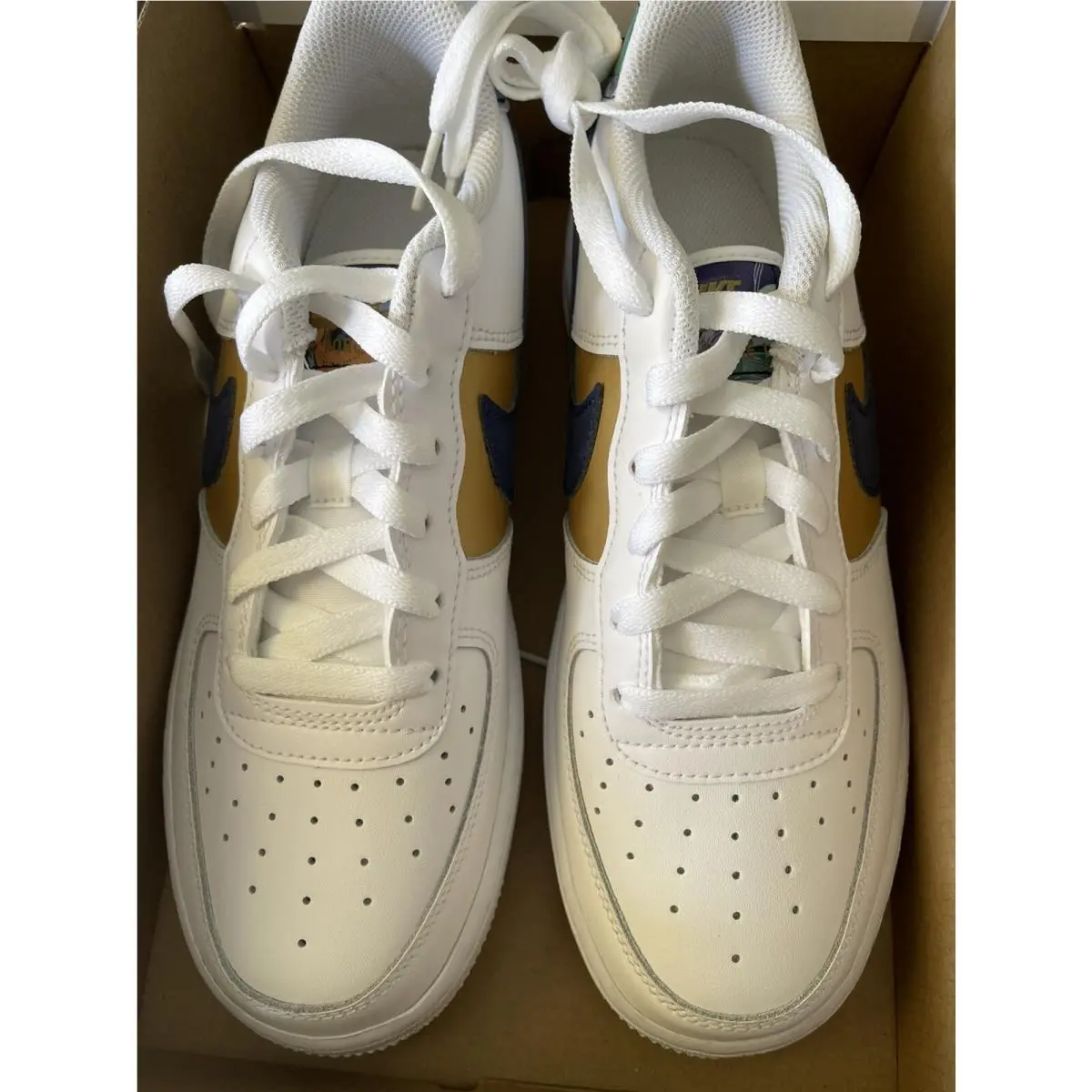 Nike shoes - DM3089-100 - DM3089-100 - White (UPC: 0195239330711) 5