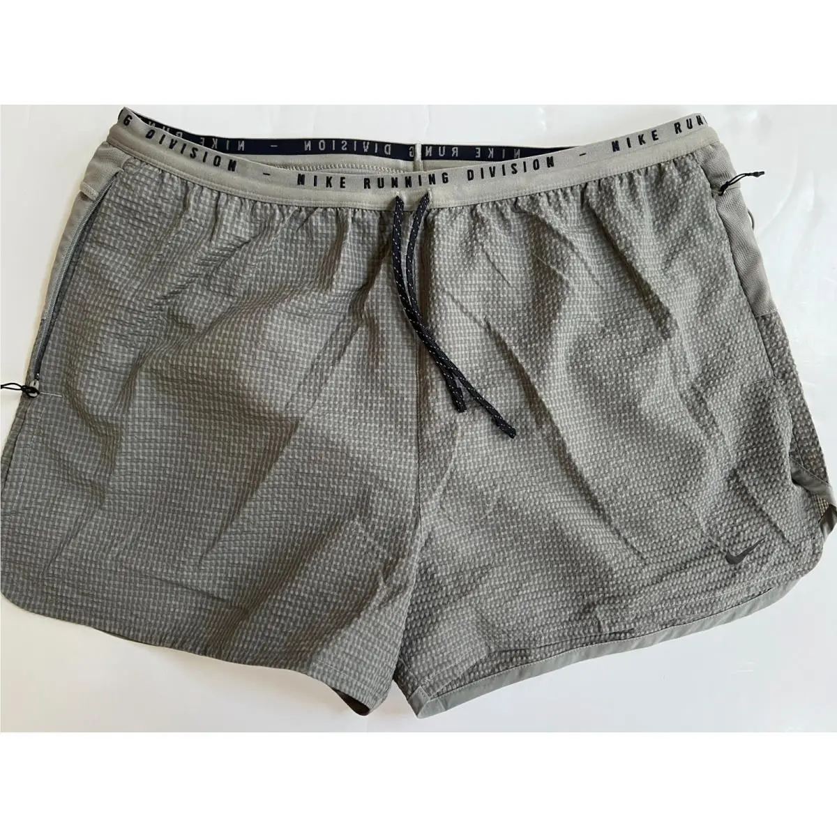 Nike Run Division 4` Running Shorts Gray Lined Dri Fit Adv Men`s Size XL