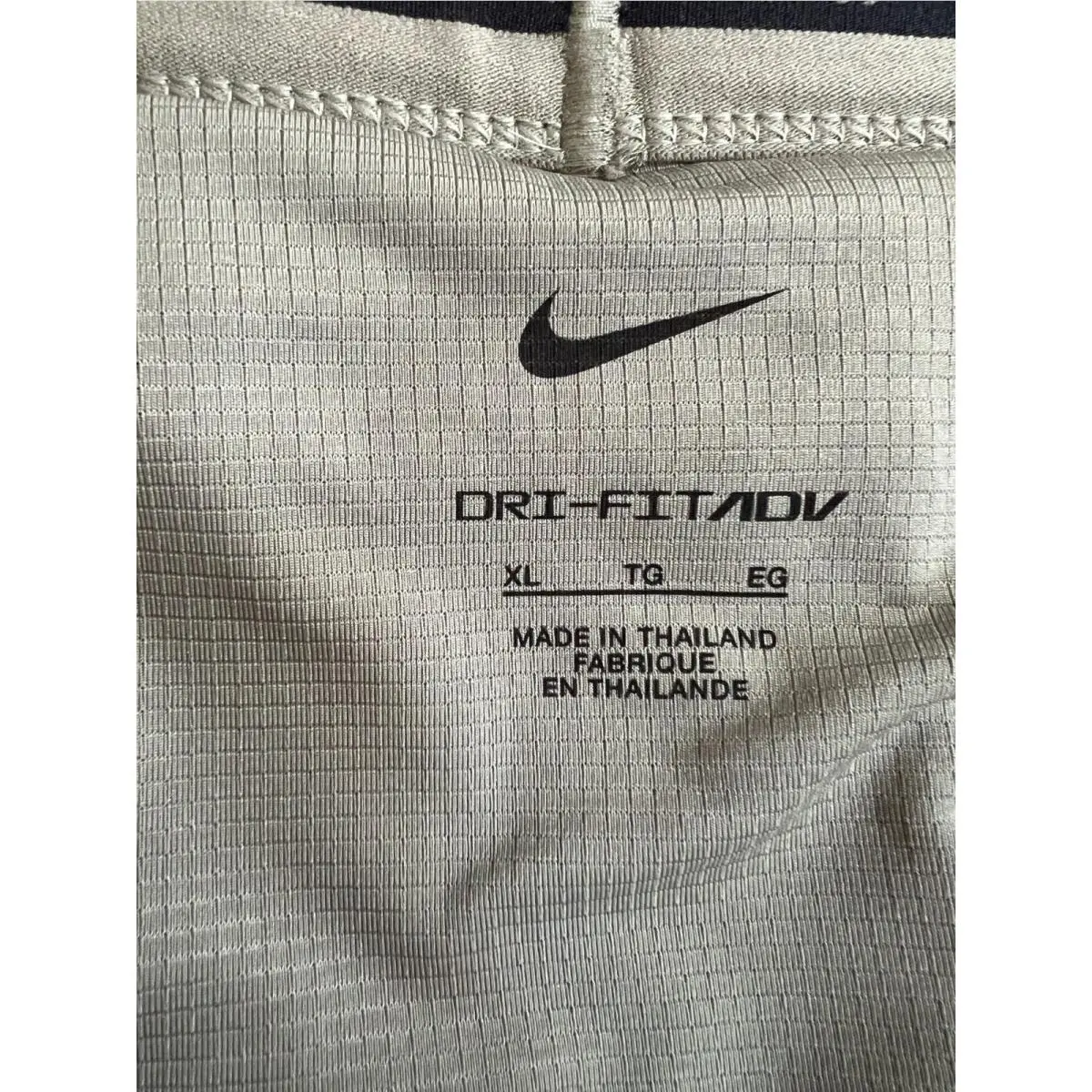 Nike clothing - Nike Dri-Fit Adv Run Division Running Shorts - FQ4617-053 - Gray Black 3