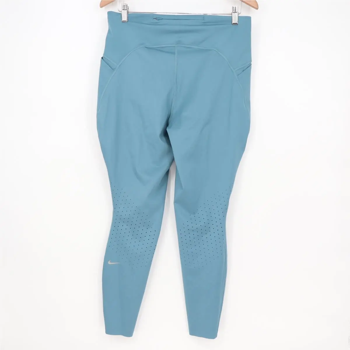 Nike clothing - Nike Swift Dri-FIT - Swift - Blue 6