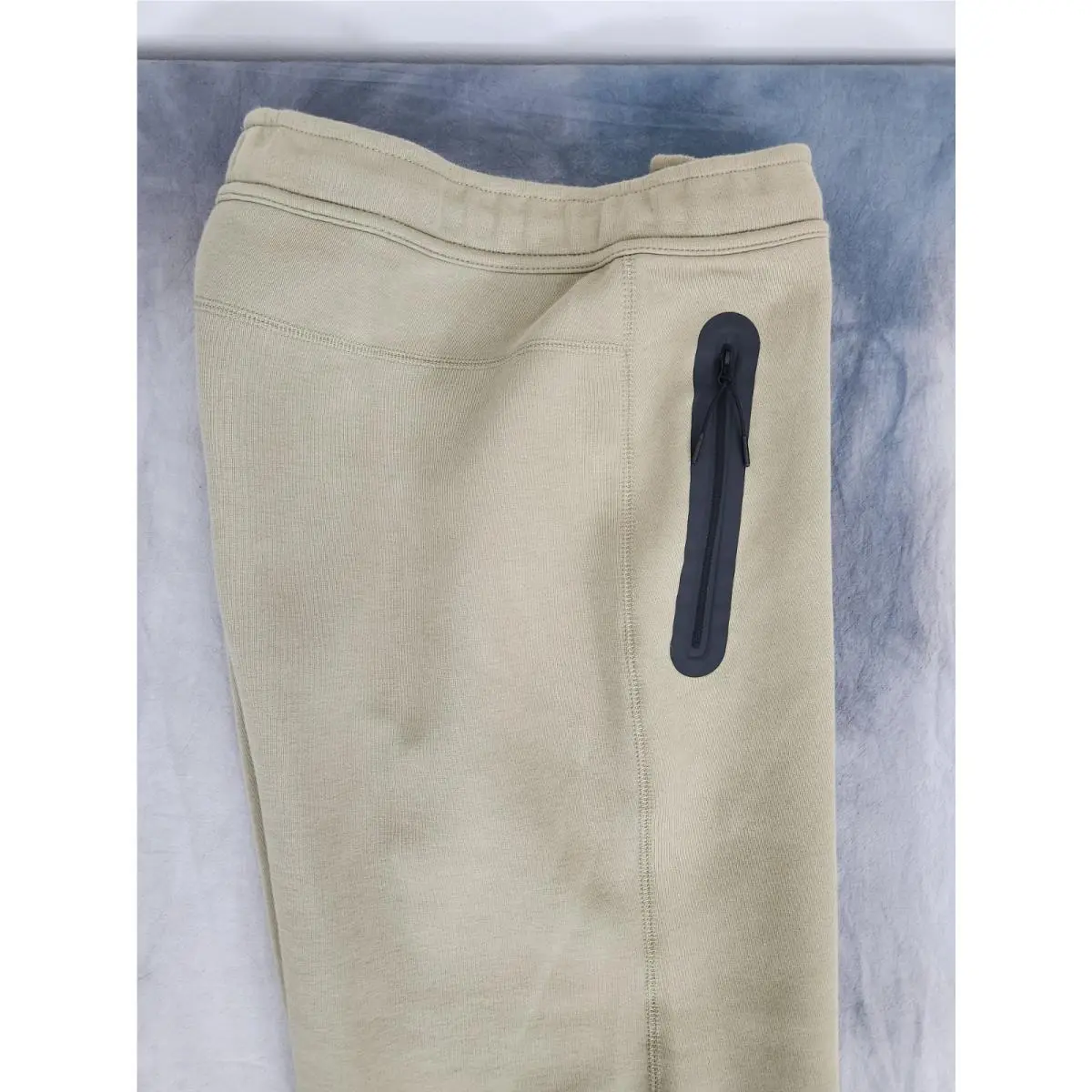 Nike clothing - Nike Tech - Tech - Neutral Olive 12