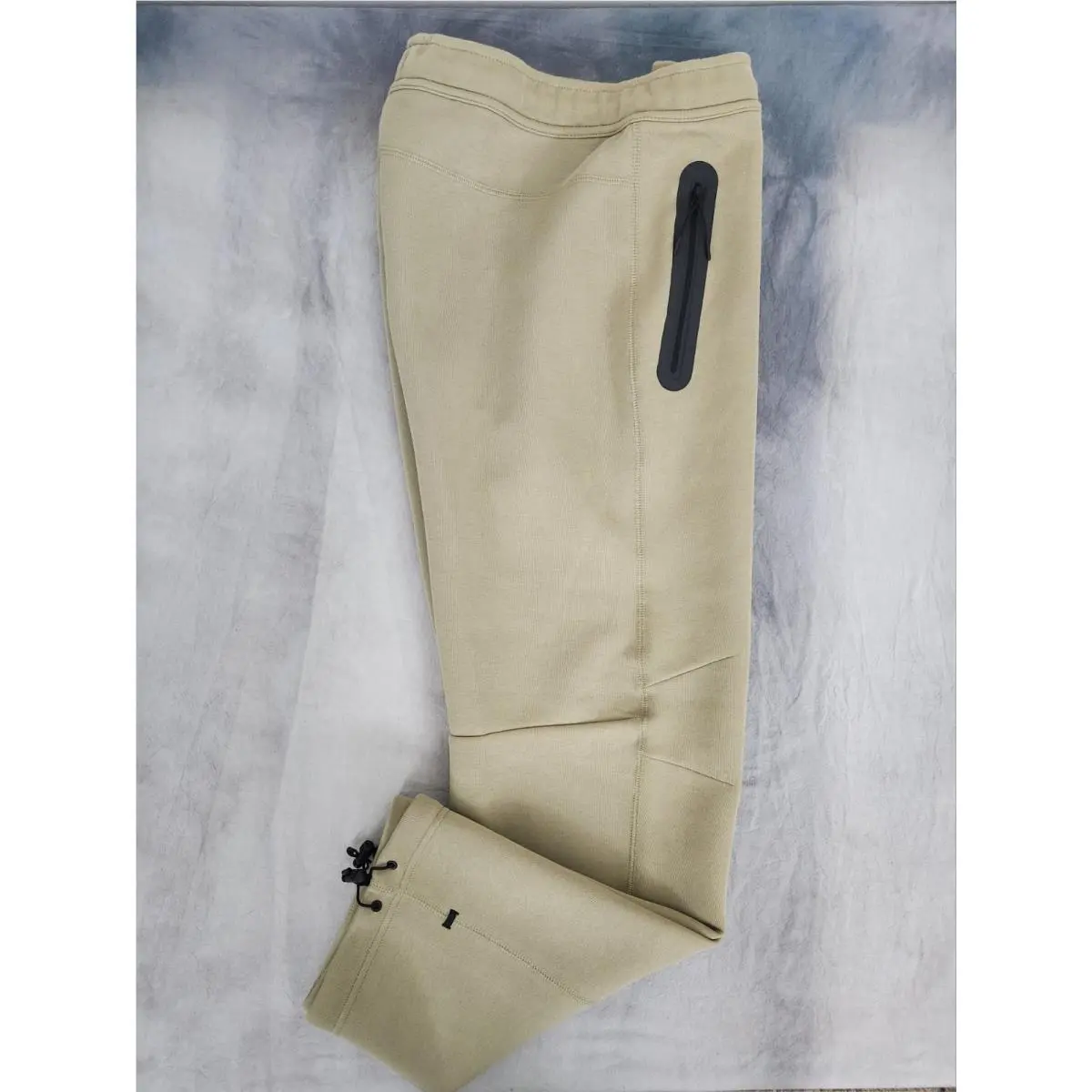 Nike clothing - Nike Tech - Tech - Neutral Olive 11