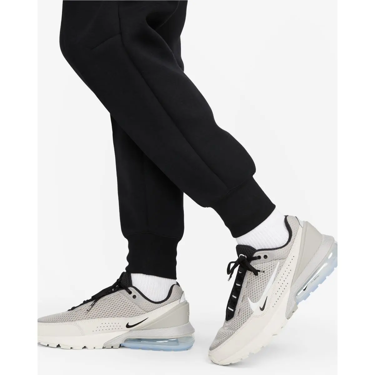 Nike clothing - Black 1
