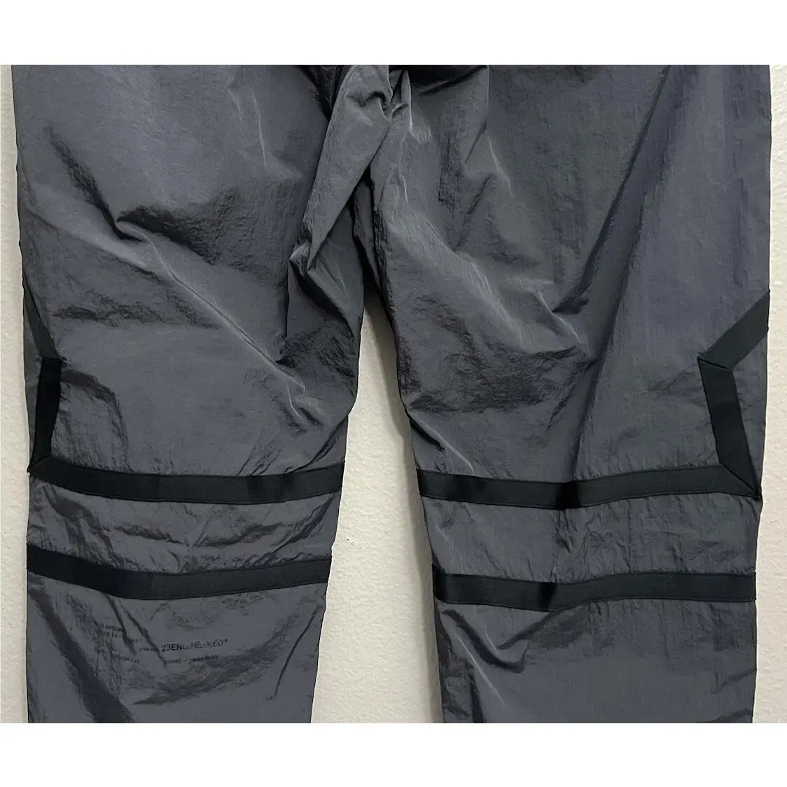 Nike clothing - Nike Air Jordan 23 Engineered Woven Pants - DV7699-022 - Atmosphere Grey (UPC: 196155381344) 5