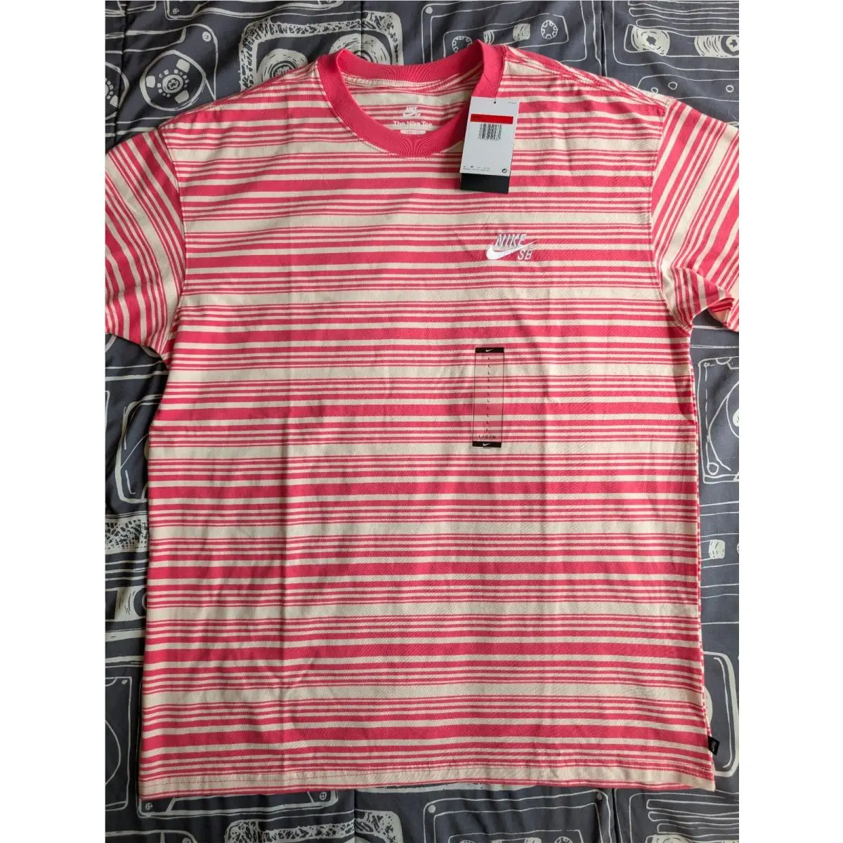 Sample Nike SB Striped Short Sleeve Shirt Pink Guava Ice FQ3711-838 Mens Size L