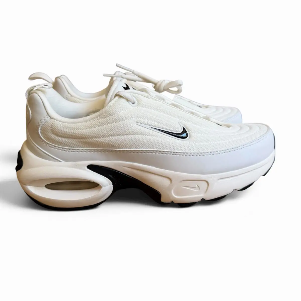 Nike shoes - HF3053103 - HF3053-103 - White (UPC: 0197596785180) 2