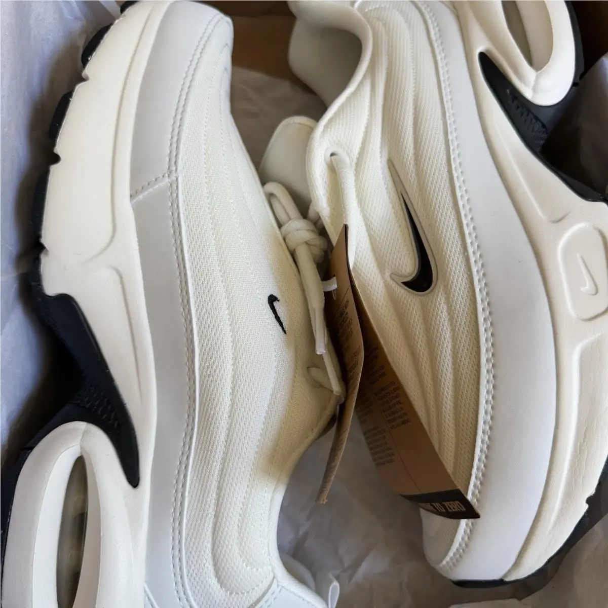 Nike shoes - HF3053103 - HF3053-103 - White (UPC: 0197596785180) 9