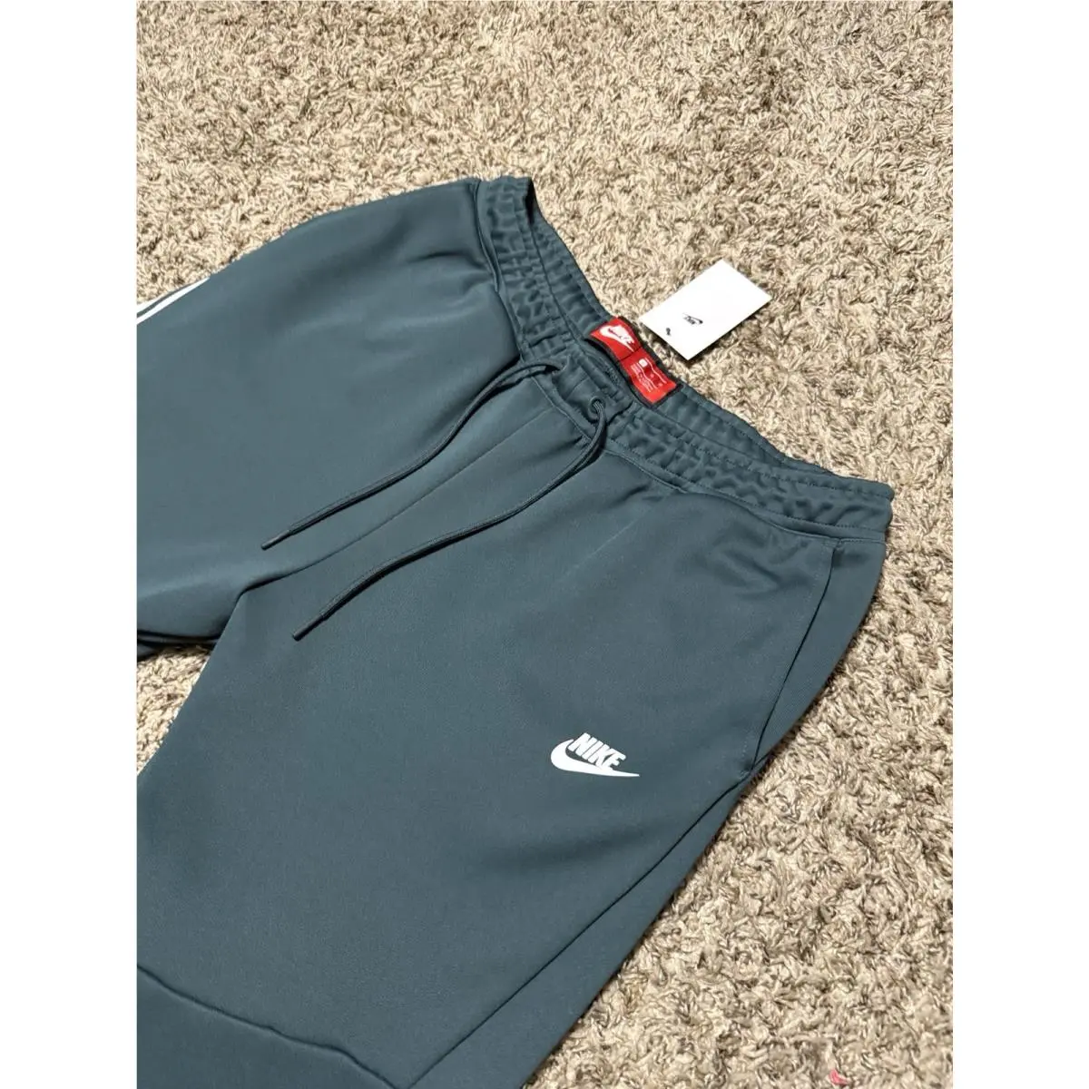 Nike clothing - Nike Tech - Tech - Green 1