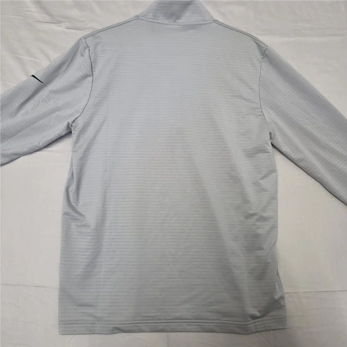 Nike clothing - Gray (UPC: 197860028418) 5