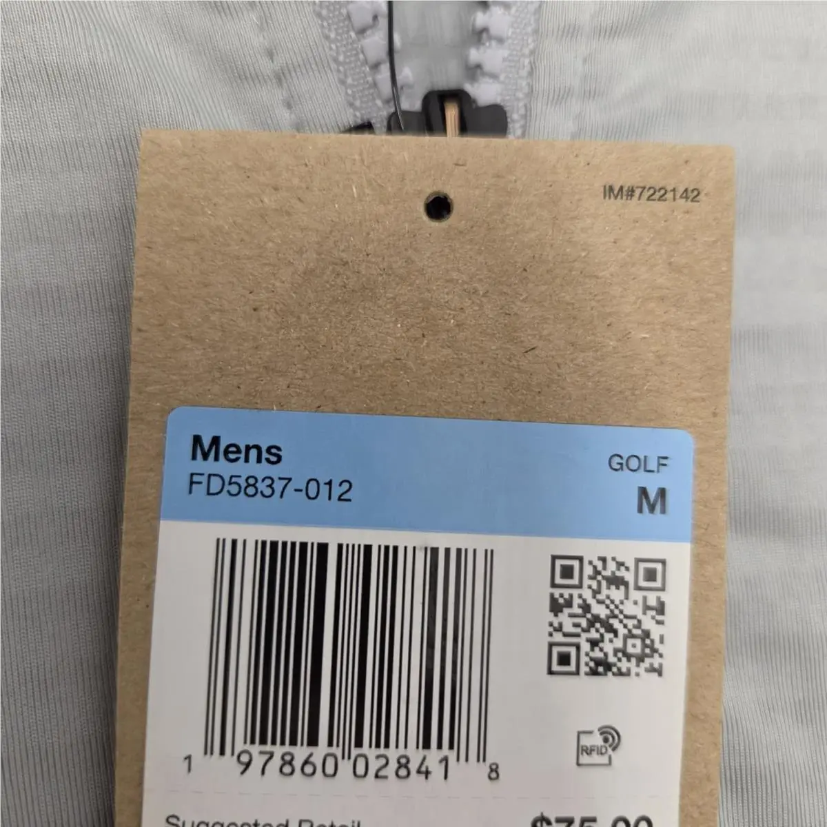 Nike clothing - Gray (UPC: 197860028418) 4