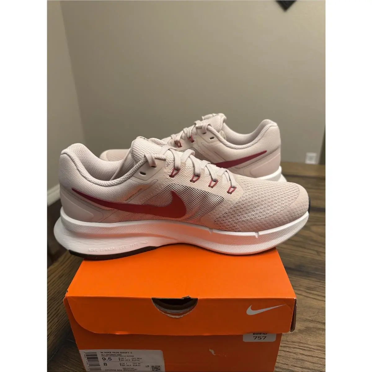 Nike shoes - Nike Run Swift - Run Swift - DR2698 - Silt red/sweer beet 3