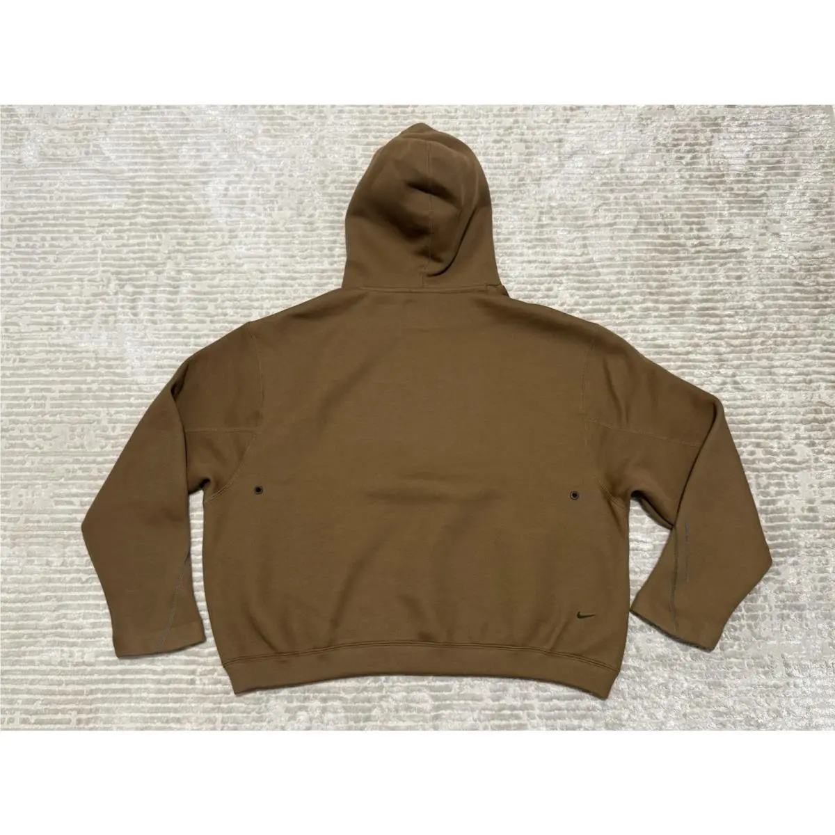 Nike clothing - Brown 6
