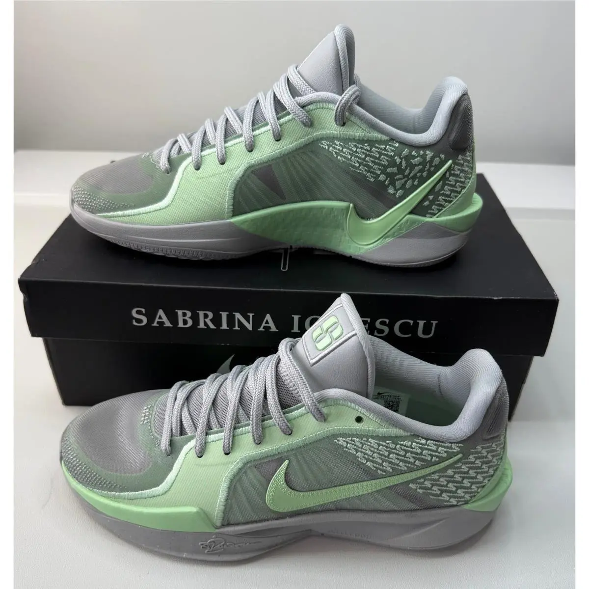 Nike Sabrina 2 Wnba Light Smoke Grey/vapor Green FQ2174 Womens 7.5 Mens 6
