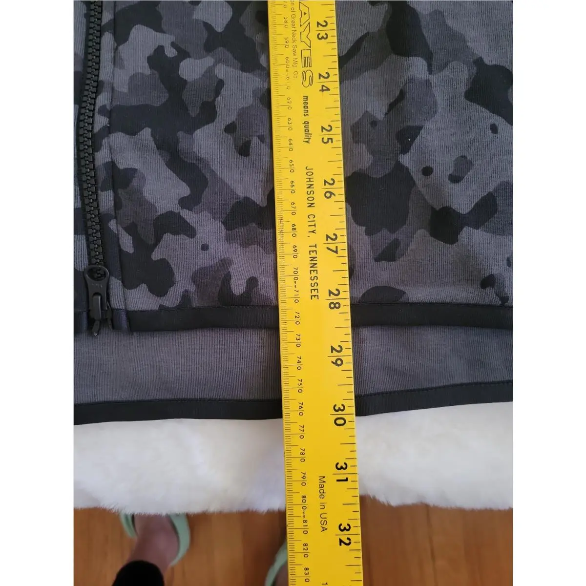 Nike clothing - CAMO 12